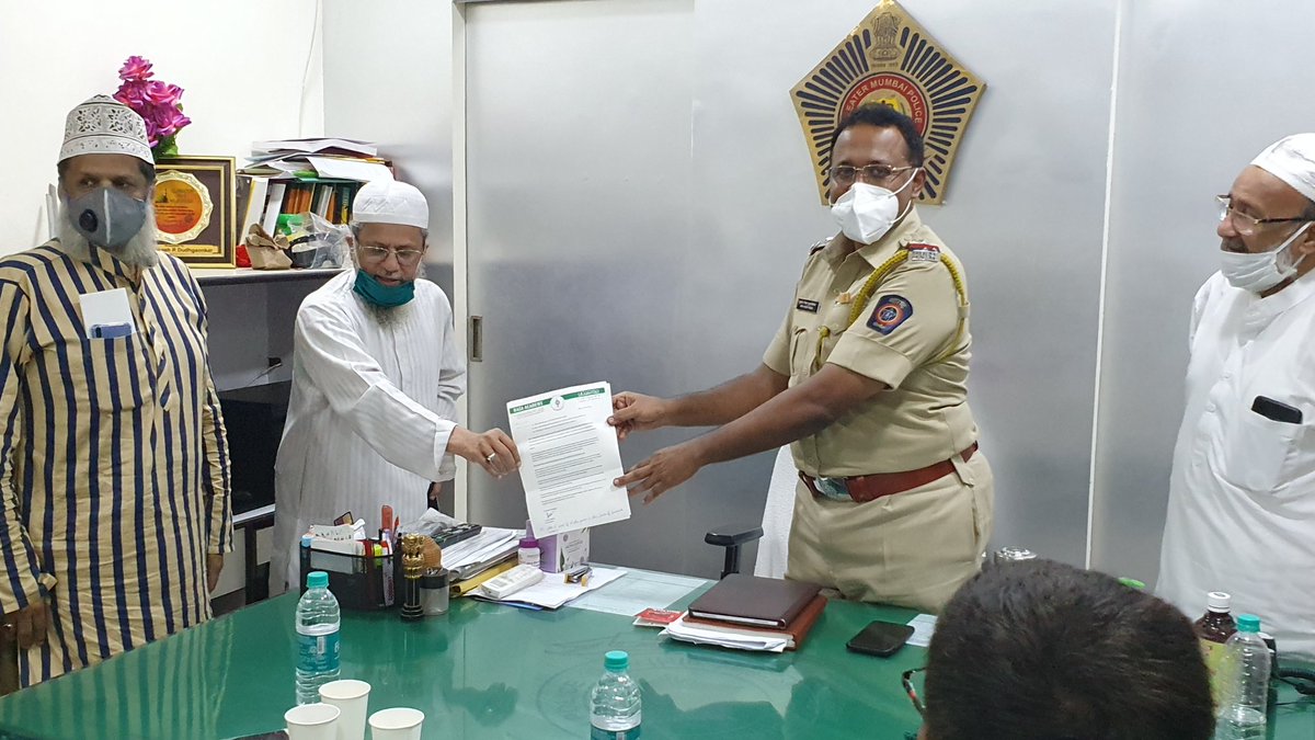 razaacademyho's tweet photo. Raza Academy Demand To File FIR Against News 18 Anchor Ameesh Devgan For His Blasphemous Remarks Against World Renowned Saint Hazrat Khwaja Gareeb Nawaz 
#ArrestAmishDevgan https://t.co/7itXDlmVSZ