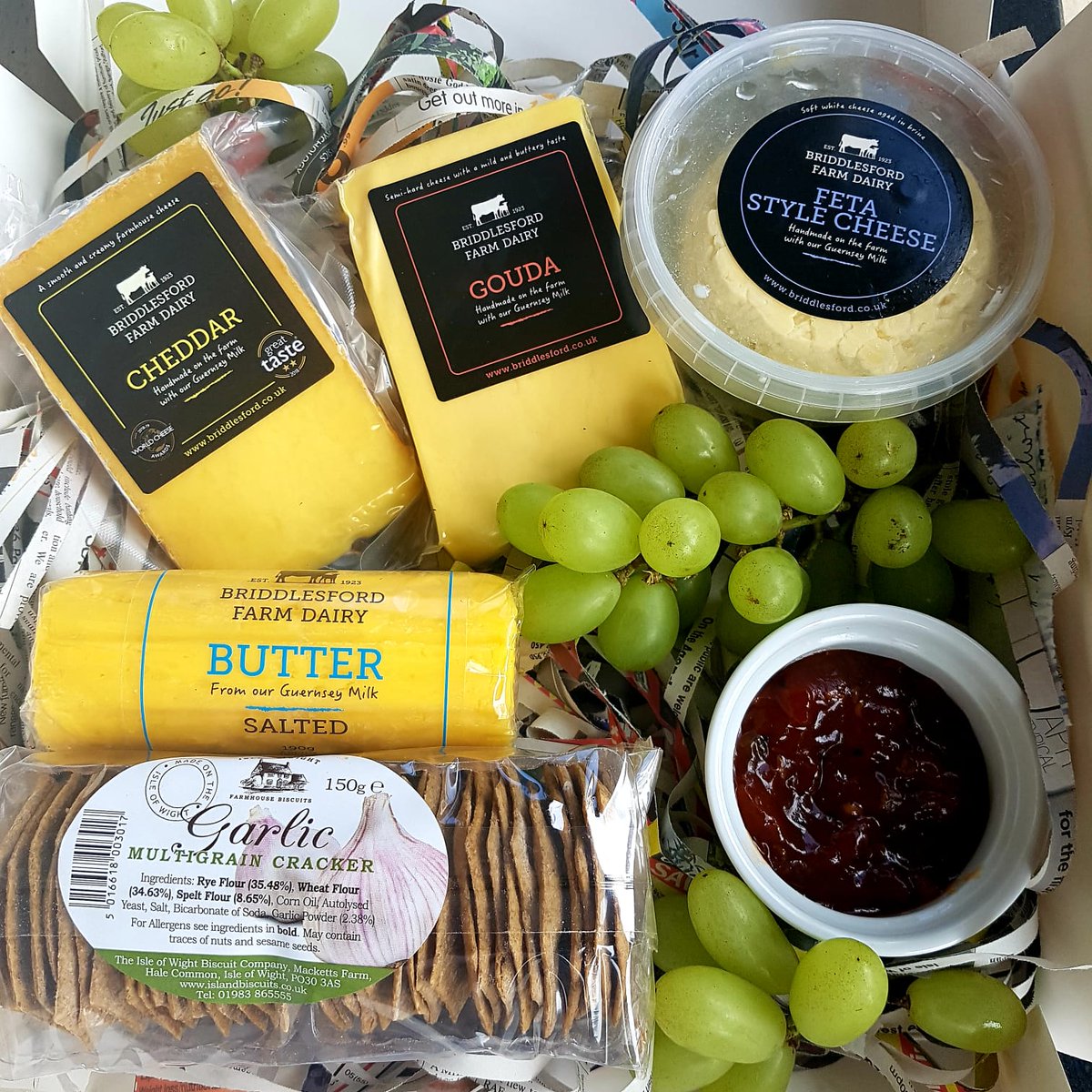 A super idea for Father's Day - NEW Briddlesford Cheese Box £22. Order and collect until Sunday lunchtime 882885 #letsbuylocal <a href="/wightmarqueiow/">Wight Marque</a> #IsleofWight