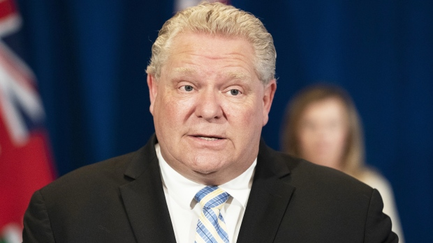 CP24's tweet photo. Ontario won't make it mandatory for people to wear face masks in indoor establishments: Ford https://t.co/E3WgMFo6X0 https://t.co/zQigejgWAs