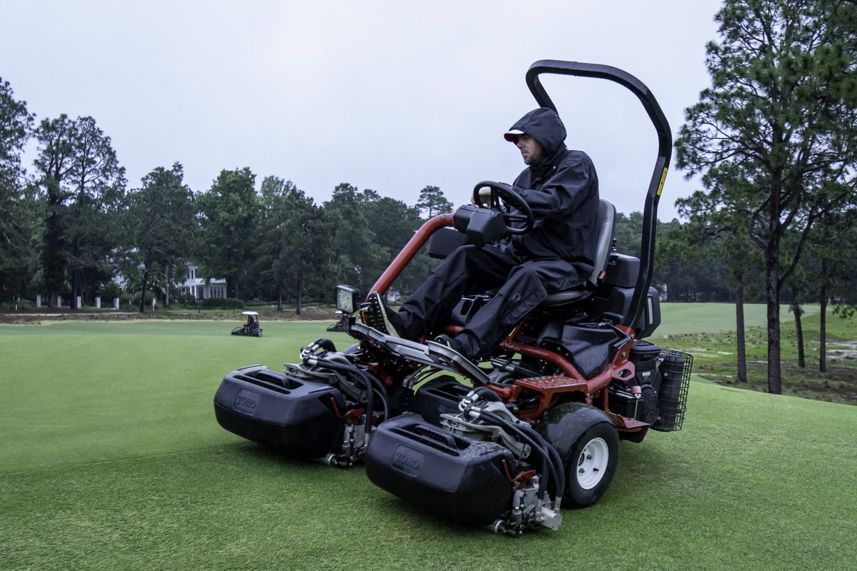 PinehurstGolfer's tweet photo. One more from this morning. #GreensKeeper #GreensKeepers #Pinehurst #Pinehurst6 https://t.co/nL5dvE6I69