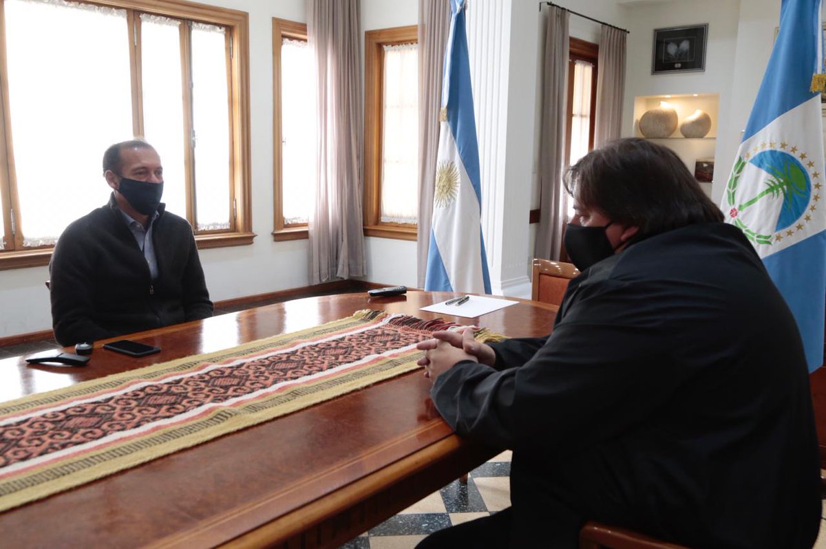 Junto al intendente de Tricao Malal, Jorge Gutiérrez, dialogamos y articulamos acciones para seguir promoviendo el crecimiento y desarrollo de esta hermosa localidad del norte neuquino. #JuntosPodemosMás