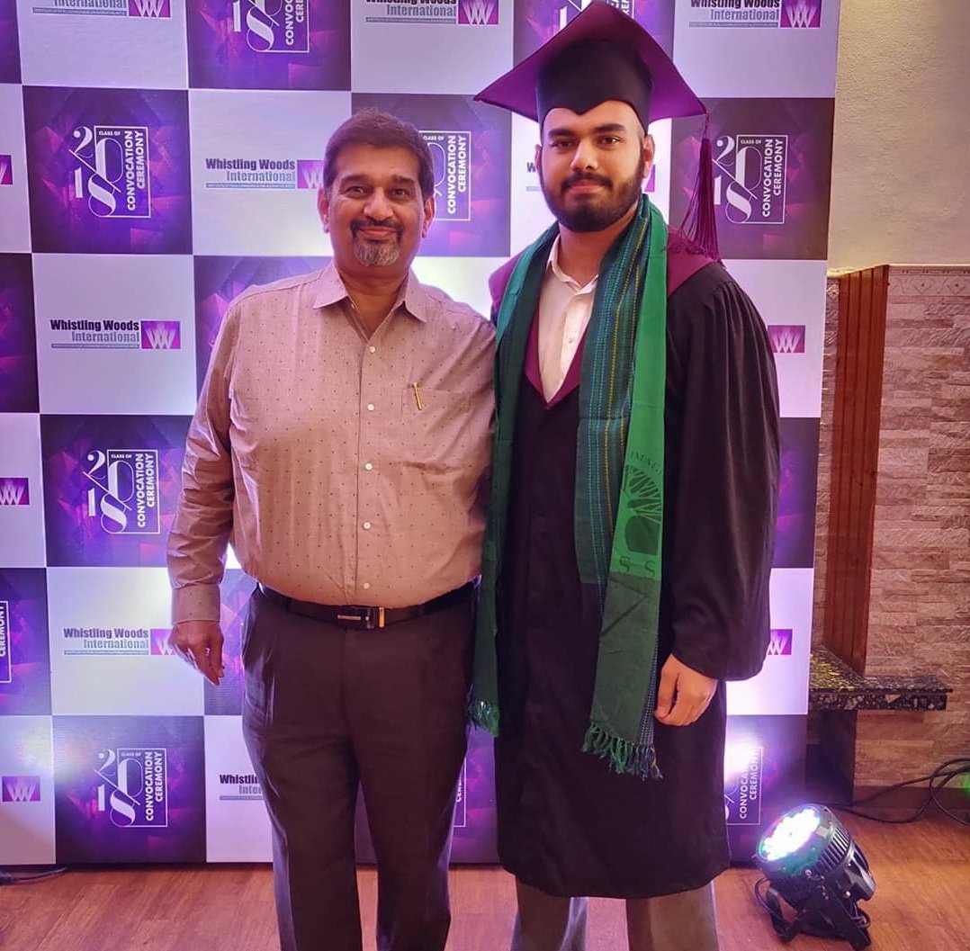 vlp1994's tweet photo. @TajMahalMumbai The one thing that #DadTaughtMe is DREAM BIG! 

He has always been supportive and taught me that however big my dream is, it can be fulfilled with hardwork and dedication... MY HERO ❤️

#ContestAlert #TajMahalPalace 

@Aniketw1551 @swapnilmistri1 @iamKaranB Join in https://t.co/QlKEmkYcOs