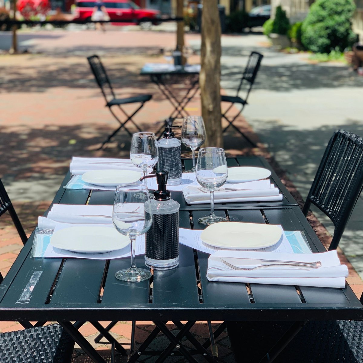 valentesnj's tweet photo. Our first full-service dinner seating starts at 5:00 tonight. Can't wait! https://t.co/BD7KEIWTU0