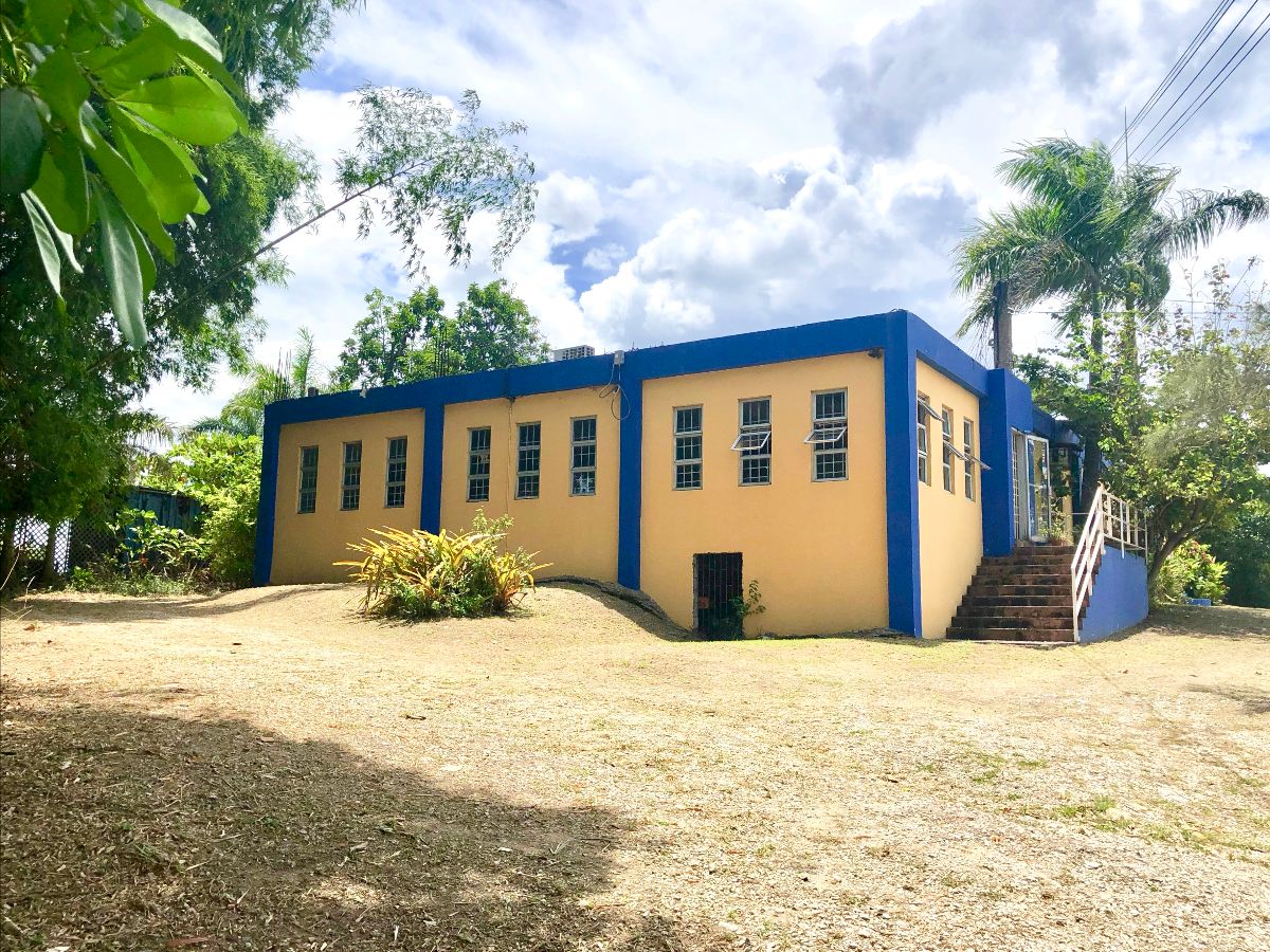 SarahOttey's tweet photo. PROPERTIES COMING SOON: Off-Market Properties in Montego Bay - https://t.co/miBSvFiqRc https://t.co/svxOiexVLb