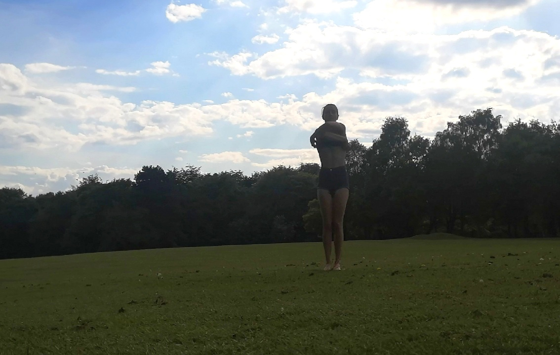 Scarlotssecrets's tweet photo. Maybe my clothes didn't fall off, maybe I took them off 😱🙊 https://t.co/oMZ4SDjzfg 

#yogawear #shortshorts #workout #sweatywomen #yoga #sexyworkout #skipping #handstands #fitness #nudity #topless #publicnudity #acrobatics #stripping #publicstrip https://t.co/RlOOQnbEMu