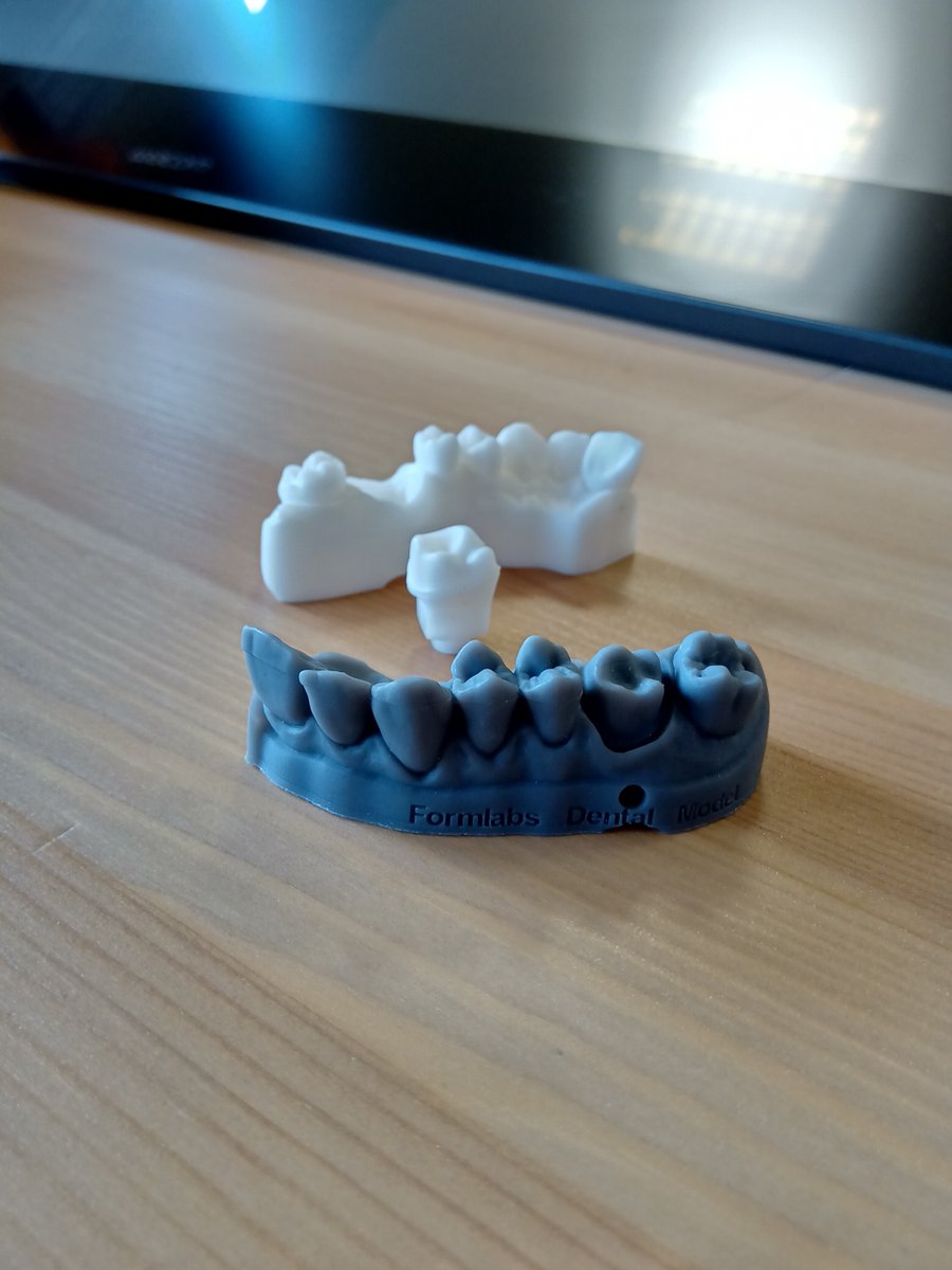bilcotechsrls's tweet photo. Modelli con monconi sfilabili stampati con Form 3 e resine standard @Formlabs
Cosa ne pensate?
#bilcotech #bilcotech3d #bilcotechlab #stampa3d #formlabs #resina3d #odontotecnico3D #ortodonzia3D #ortodonziadigitale #modelli3d #modello3d #stampanti3d #stampante3d… https://t.co/4BBp5TBqGg