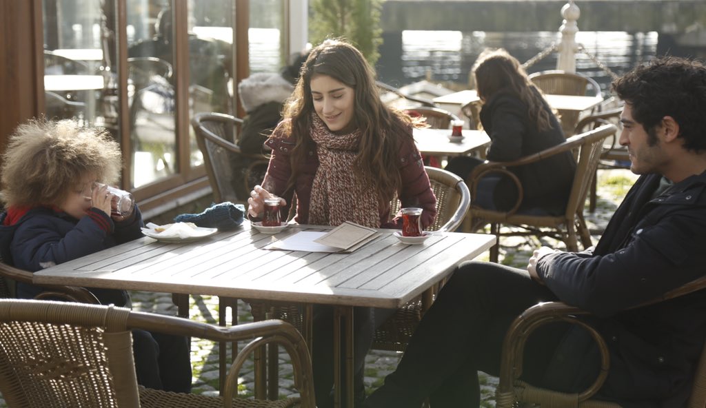 CalinosEnt's tweet photo. Don’t forget that a big announcement is coming soon! 😉

#BizimHikaye #AmorDeFamilia #OmerSevgi #HazalKaya #BurakDeniz 
@HazalKaya110 @_denizburak https://t.co/PgljObfcL3