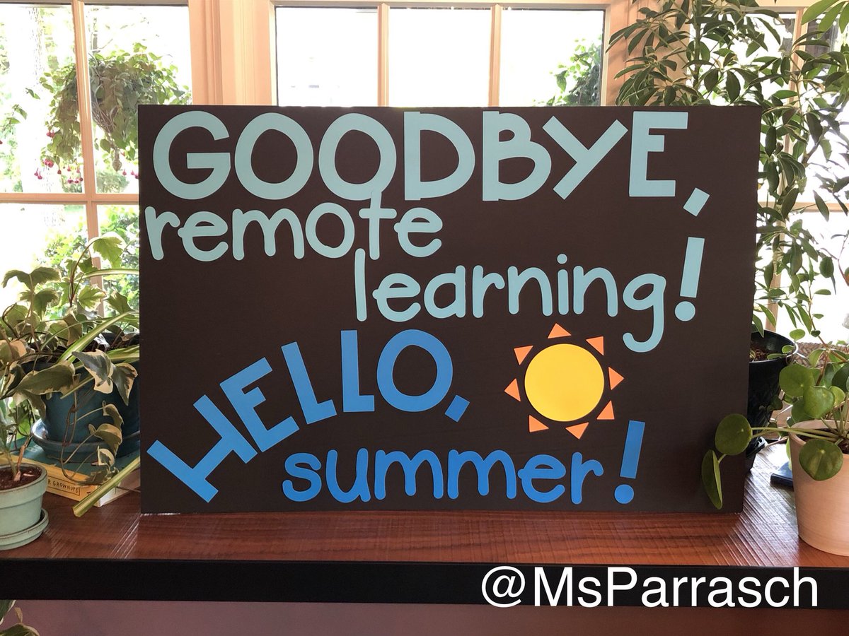MsParrasch's tweet photo. Tomorrow is the last day of school! Summer break is about to begin... and we have all earned it!!! #hellosummer https://t.co/vTphCgBAQD