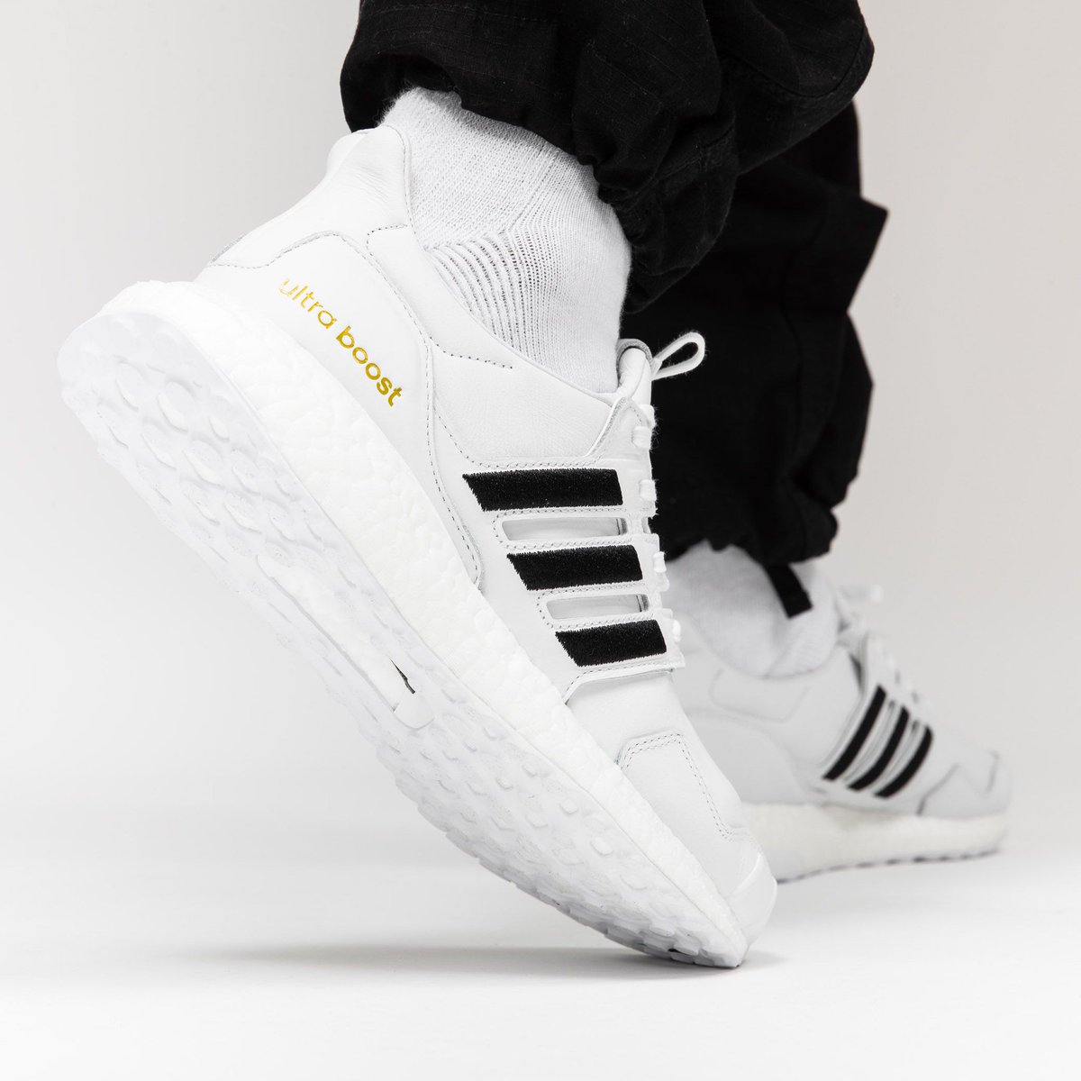 ultra boost superstar