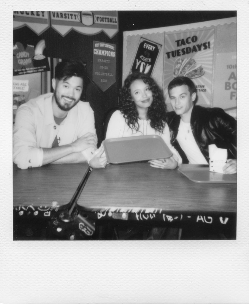 ♡♡♡⨾

      〝 𝐃𝐈𝐍𝐍𝐄𝐑 𝐖𝐈𝐓𝐇 𝐌𝐘 𝐁𝐎𝐘𝐒. 〞