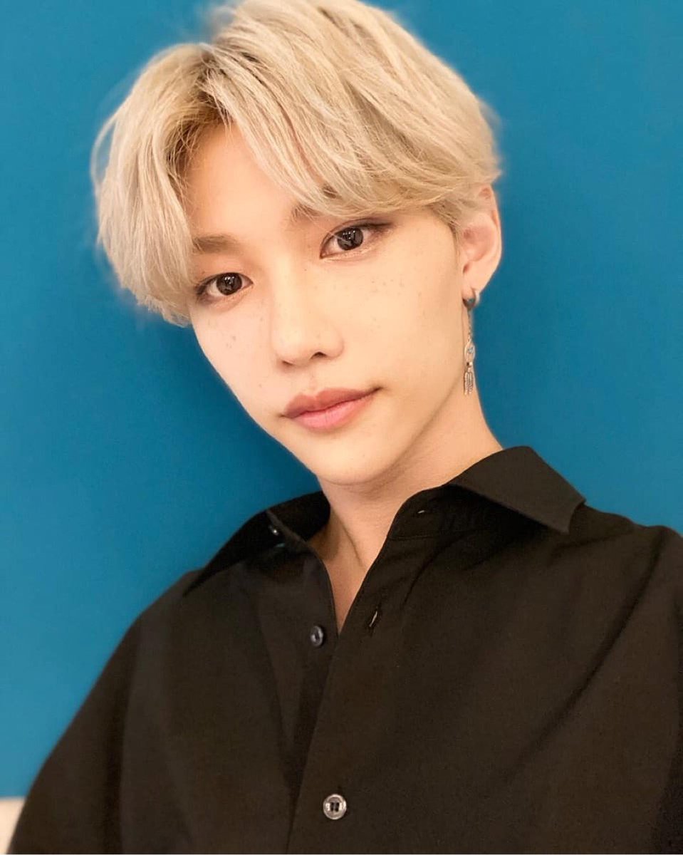 [IG realstraykids] 200617 #FELIX

[D-17] 2020.5.31 
“วันนี้ 31 พ.ค.~
พอถ่ายคลิปอินโทรแล้วพูดถึงสเตย์เยอะเลย ความคิดที่อยากจะแสดงก็มีมากขึ้นเรื่อยๆ แล้วก็อยากเจอสเตย์แล้วครับ!...”

<a href="/Stray_Kids/">Stray Kids</a> #StrayKids #스트레이키즈 #SKZ_Diary

📍instagram.com/p/CBgQ3p8jTJm/…