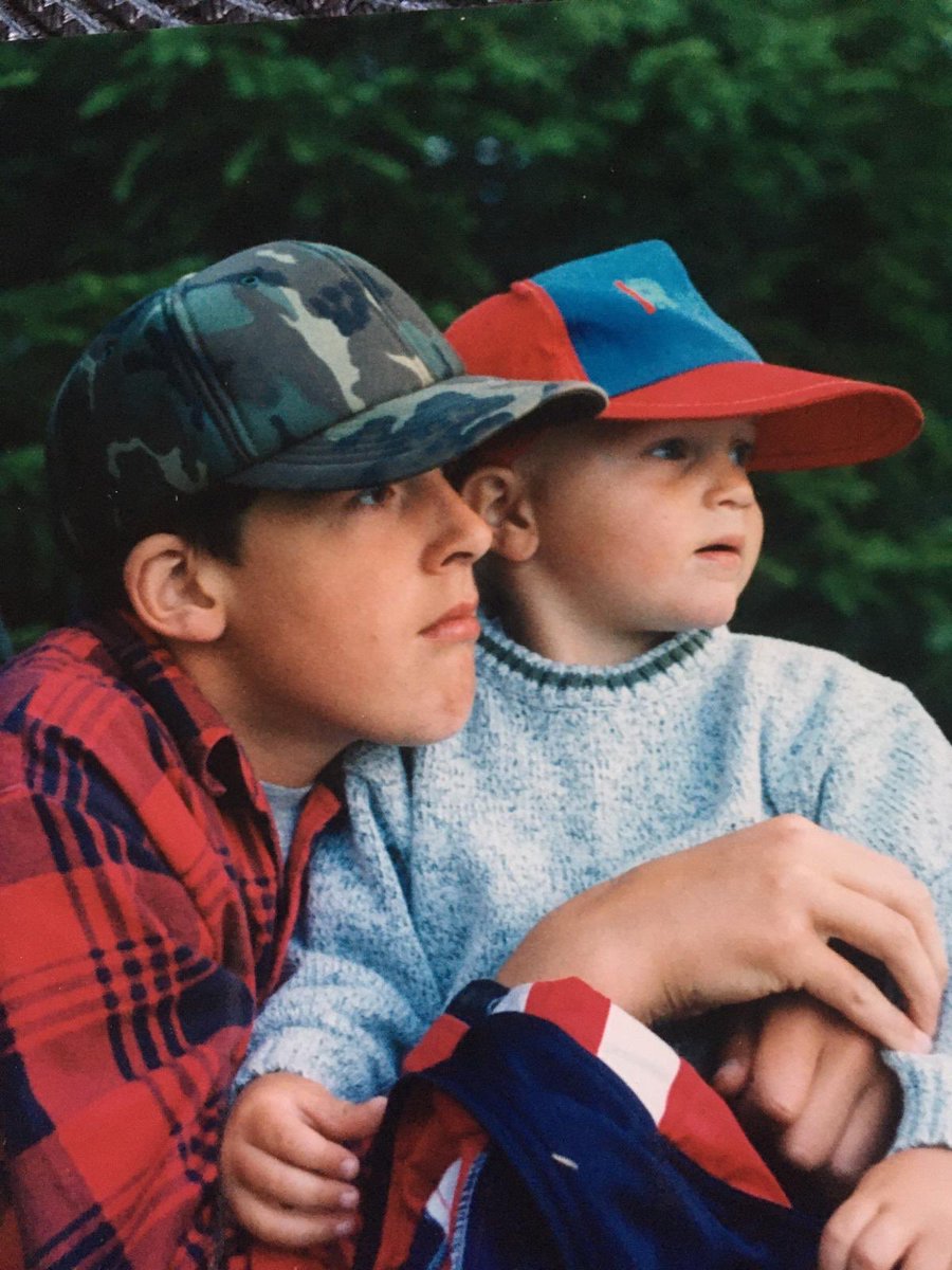 Today we don’t care about what to wear and how to look! 😊
So proud and happy for you little brother. You worked so hard for this! Congrats <a href="/arminia/">DSC Arminia Bielefeld</a>