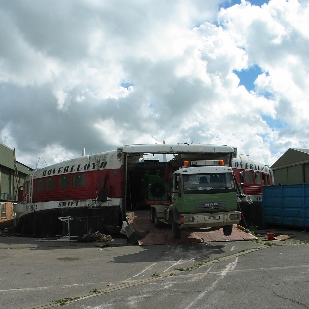 Just as a little add on, when I was at The Hovercraft Museum in 2004 to witness the scrapping of one of the former Ramsgate Hoverlloyd craft, I managed to snap the amazing levitating lorry.
