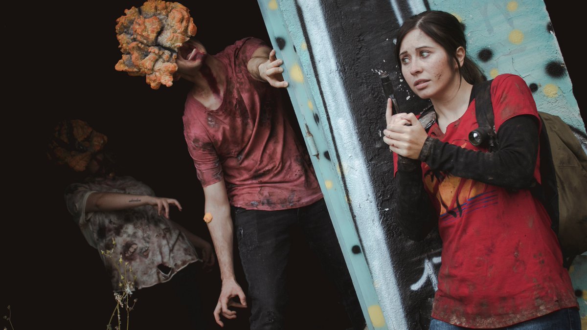 Dids Rainfall 🌌 She/Ella on X: "¡𝘊𝘩𝘢𝘴𝘲𝘶𝘦𝘢𝘥𝘰𝘳𝘦𝘴! Hice dos  cordyceps, destrocé camisetas y maquillé a mis pobres amigos 😅 Ellie,  cosplay y edit: @DidsRainfall Clickers: Edu&Ana 📷: @_crismelgosa  #CosplayElliePS4 #TheLastOfUsParteII ...