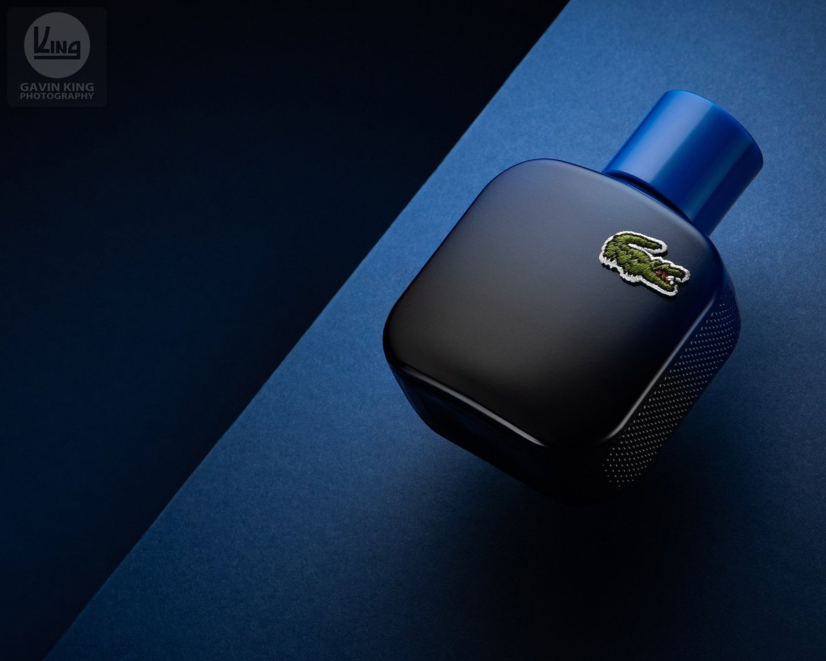 ItsGavinKing's tweet photo. Pairing blue with blue for this simplistic but high impact shot.
.
#lacoste #productphotographer #productphotography #aftershave #eaudetoilette #product #heroshot #product #photooftheday #suffolkphotographer #gavinkingphotography #canon #elinchrom #blue https://t.co/XX56mbkfn9