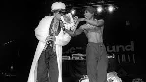 A happy birthday shoutout to Tupac Shakur, the best backup dancer the Digital Underground ever had. 