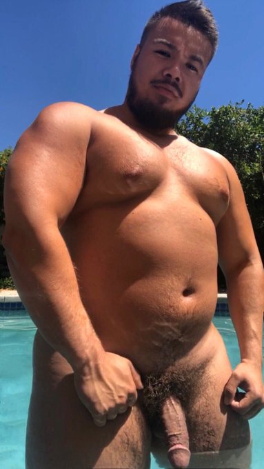 Watch tree trunks's leaked NSFW photo on TwXstars