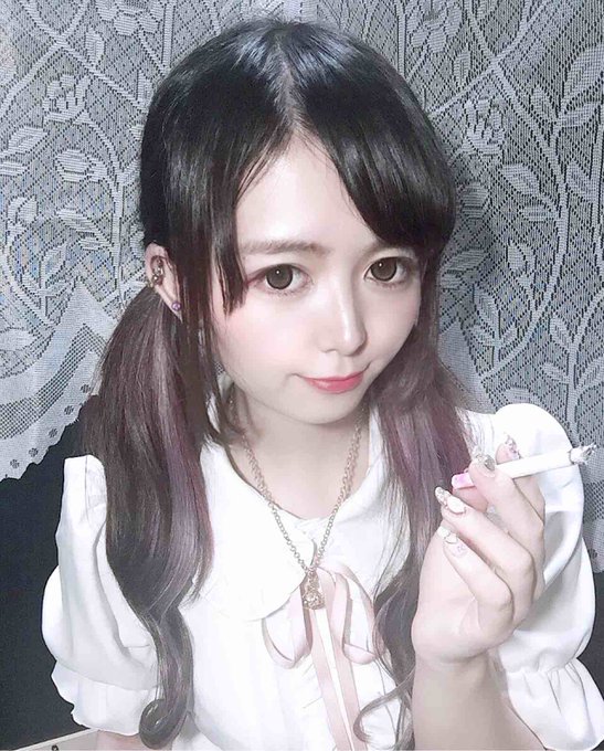 隠しきれないヲタクのtwitterイラスト検索結果