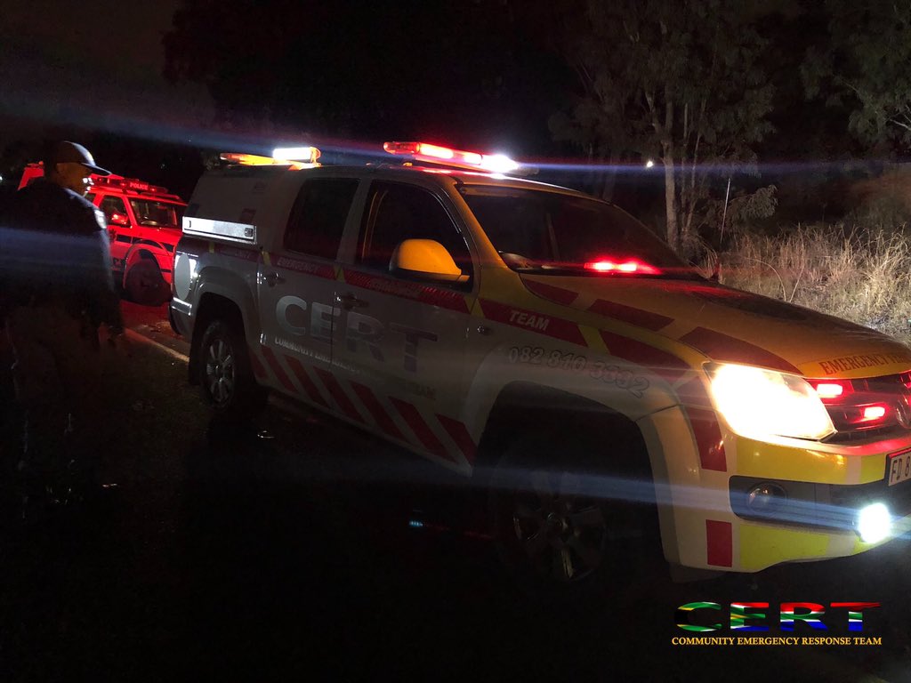 [Raslouw] fatal pedestrian collision on Ruimpte road near Erasmus road in Raslouw Centurion. Road is closed and police are on the scene. <a href="/jaca_traffic/">Jacaranda FM Traffic</a> <a href="/monitor_net/">Monitor Net</a> <a href="/GTP_Traffstats/">GTP Gauteng Traffic Police</a> <a href="/GautengEMS/">Official_GautengEMS</a> <a href="/TrafficRTMC/">Road Traffic Management Corporation</a>