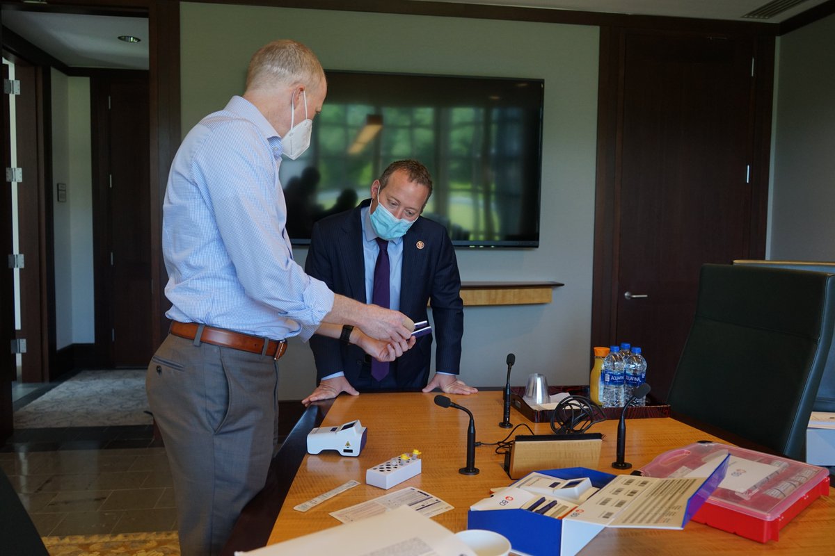 RepJoshG's tweet photo. Great visiting @BDandCo today in Franklin Lakes to learn more about cutting edge development in #COVID19 testing and vaccine deployment. (1/3) https://t.co/hKKKz0r7TX