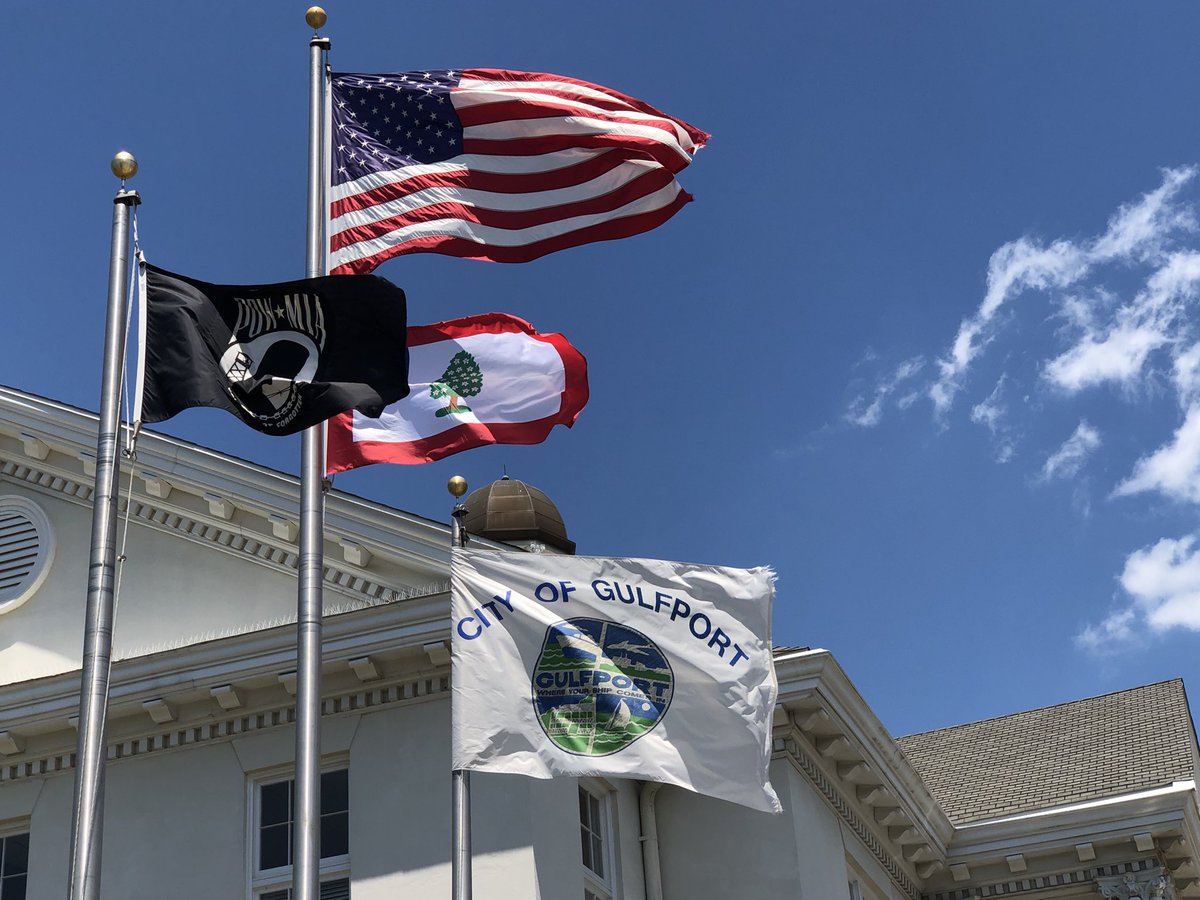 CityofGulfport's tweet photo. The Gulfport City Council has voted to remove the state flag that depicts the Confederate battle emblem from municipal buildings and raised the Magnolia flag. The resolution passed unanimously. #GPTMS #OneCoast https://t.co/qHSzRkxM7r