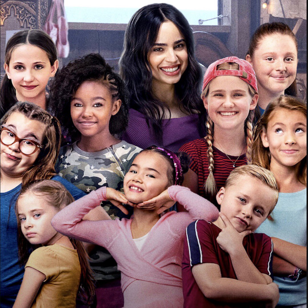 Young Deaf actress #ShayleeMansfield in upcoming @netflix dance film “Feel the Beat.” Launching WORLDWIDE this Friday, 6/19 on Netflix. And Shaylee’s on the movie poster (girl in light blue top on the right)! Proud of my daughter!!!!!!! #Deaf #deafactress @SofiaCarson