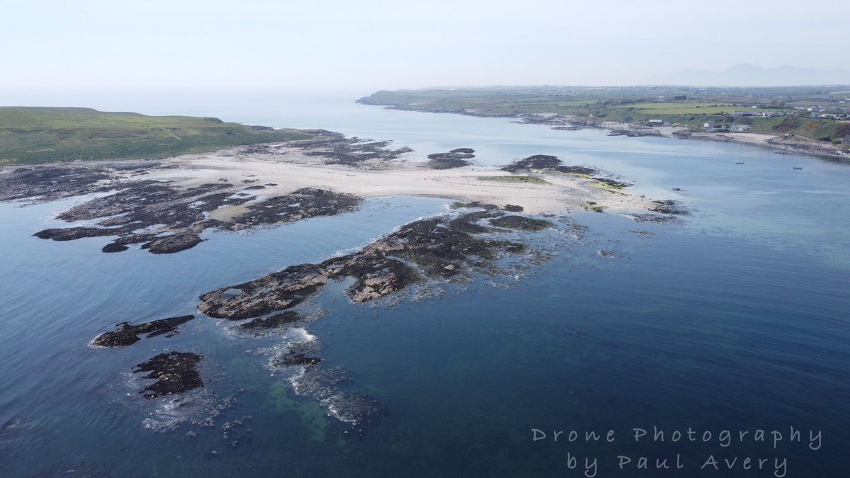FootagePaul's tweet photo. Stunning Ballyhornan Bay ❤️ #staycation #NorthernIreland @nmdcouncil @NMDBusiness @DiscoverNI @TourismIreland @Ballyhornan_NI https://t.co/W1pRtCohxo