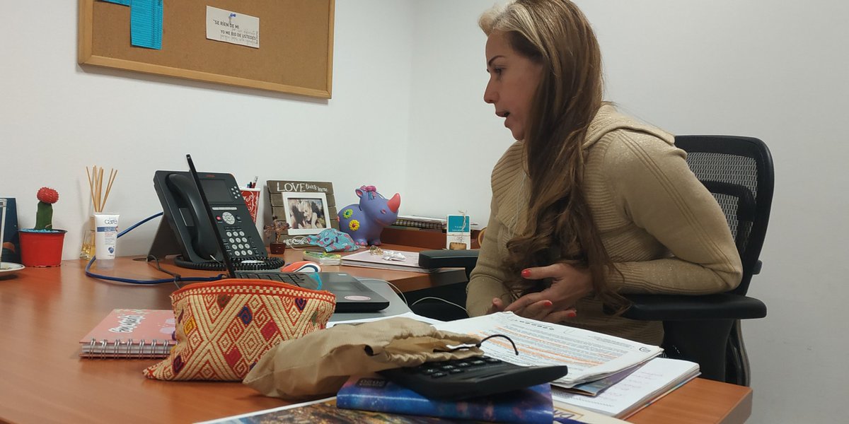 AriasIsabelc's tweet photo. #YoCuidoAMedellín trabajando con amor por las microempresas de la ciudad que generan el 80% de los empleos en #MedellínFuturo. La financiación para su reactivación debe ser pensada para su favor, el de sus trabajadores y sus familias. @AlcaldiadeMed https://t.co/NCazRp1xl4