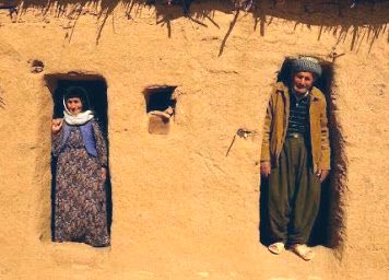 _muptela's tweet photo. Seni ''olduğun gibi seven'' insan için, iyi gün kötü gün yoktur. Ne zaman yanında olması gerekiyorsa, o zaman yanında olur.

~Cemal Süreya https://t.co/2BgtPlprzW
