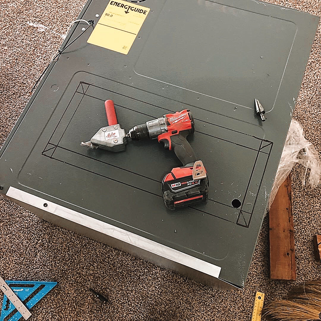 malcotools's tweet photo. It’s go time ⏱️ with the TS1. ⁠
#TurboShearTuesday⁠
Photo credit: @hvac_outlawz⁠
#malcotools #toolsofthetrade #workperformoutlast https://t.co/ScPfQ5j09m