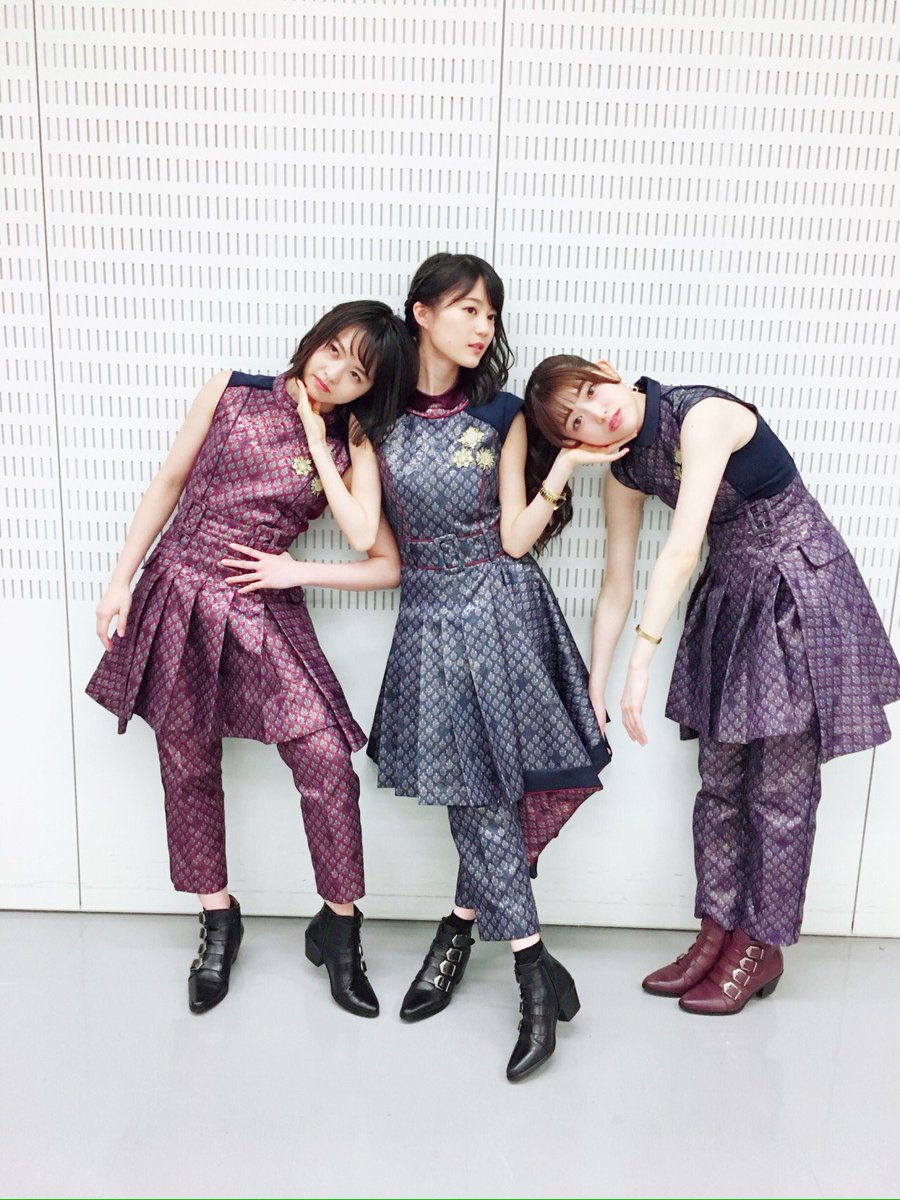 28 ⊿ Influencer [MV & Performance Costume]This dark, baroque-printed costume marked the first time Nogi wore pants for their title track. It's combined with a sleeveless top and neatly pleated skirt, cut at different lengths for each member. https://twitter.com/korobizaka/status/1272236936523112448?s=20