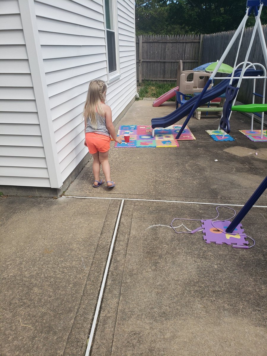 Kristin FP tweet media