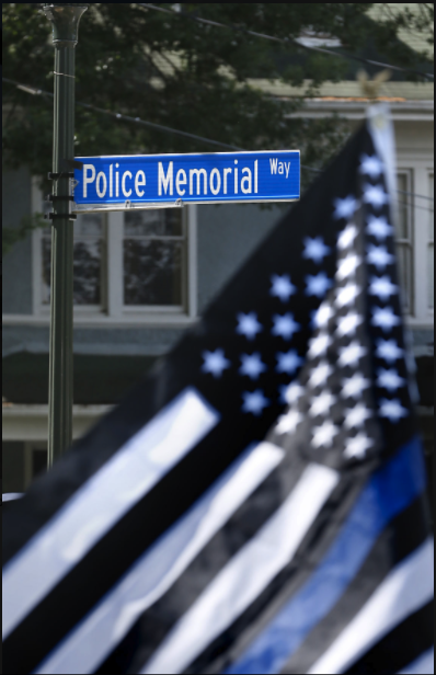 On the 1 year anniversary of Marcus David Peter's death by police, Mayor Stoney thought it was a great idea to dedicate Police Memorial way on the anniversary of a black man killed by police. In that year & to this day he has avoided working with organizers & the family of MDP.