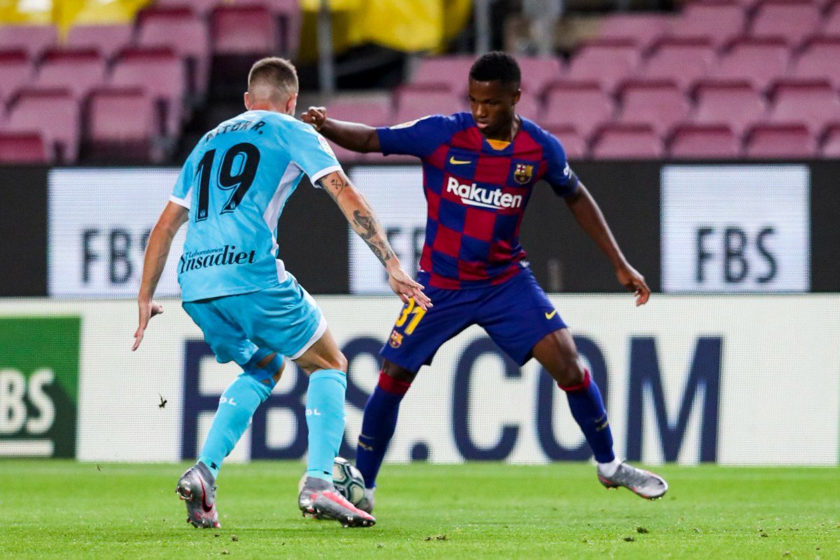 SultanTahmim's tweet photo. We go to the break with a Barcelona lead 1–0.thanks to 
#AnsuFati https://t.co/121LwwZxVz