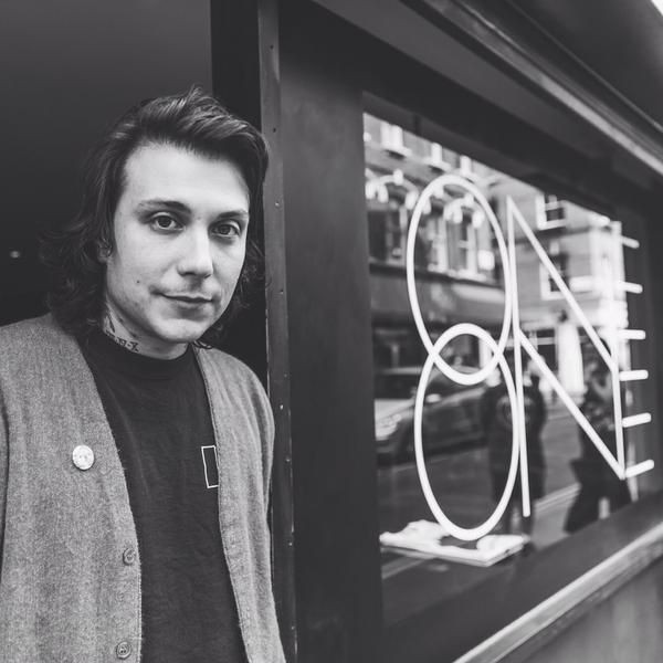 Frank with long hair - a thread