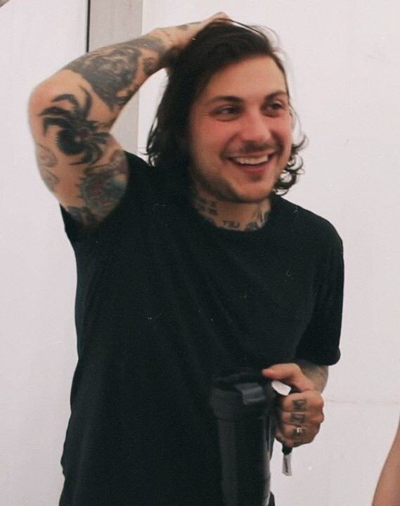 Frank with long hair - a thread