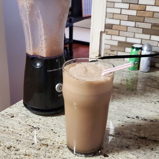 Daily tea timeFelt like having a milkshakeUsing the last of my iced tea and some ice cream to make a milkshake. It's quite good! But vanilla ice cream tends to work better in these situations.