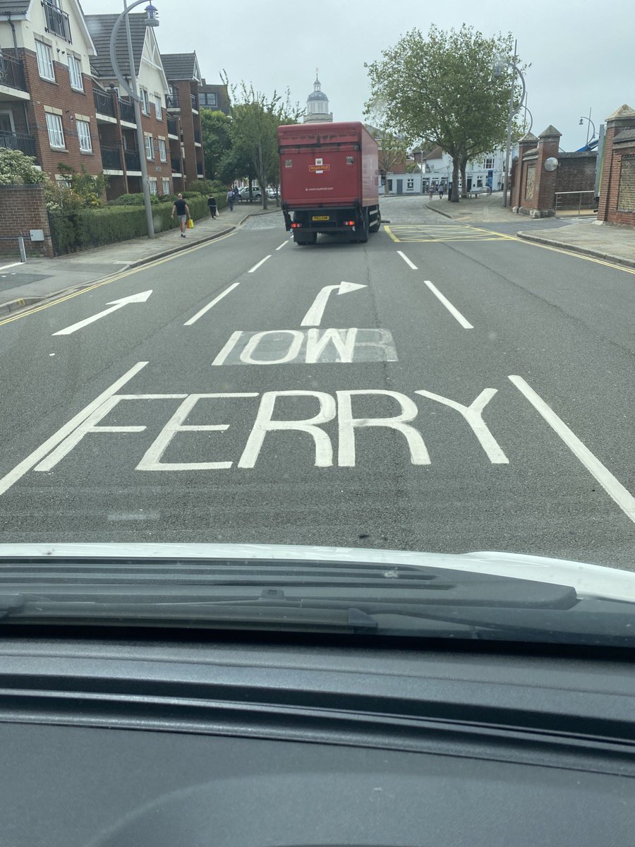scott2gocourier's tweet photo. A little trip across the water today collecting trauma trial instruments and implants from a hospital in Newport for urgent shipment to a medical facility in Banbury, Oxfordshire #IOW #medicalexpress #urgent #Newport #Banbury #Scott2Go https://t.co/qW49uqVNGN
