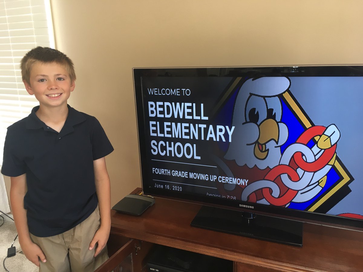Mrs_Smith_Reads's tweet photo. Thanks to everyone @BedwellSchool who helped put together the amazing video for the 4th Grade Moving Up ceremony!👨‍🎓👩‍🎓🎉 https://t.co/D0adrUQp1A