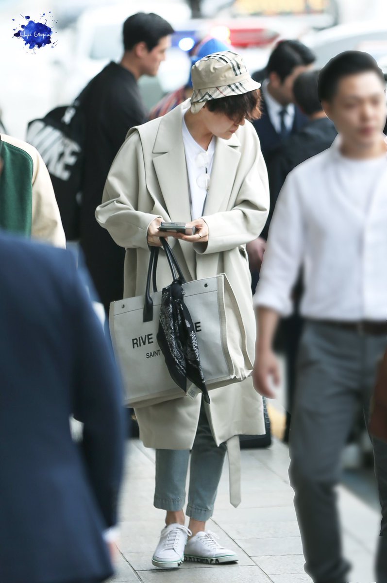 that ysl bag tho