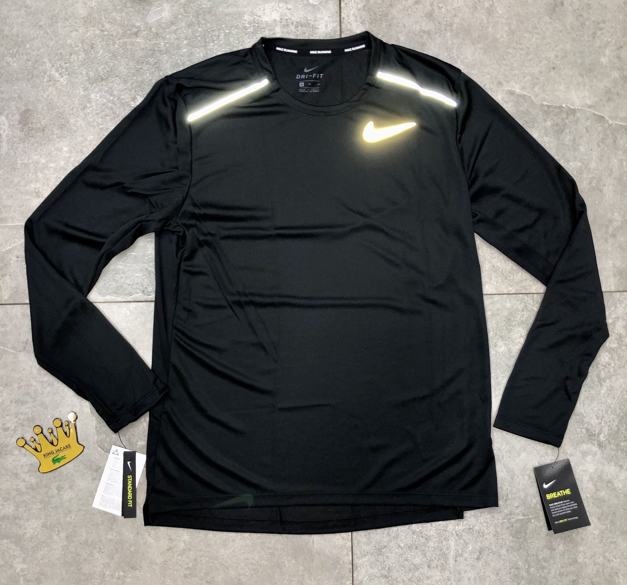 blusa da nike refletiva