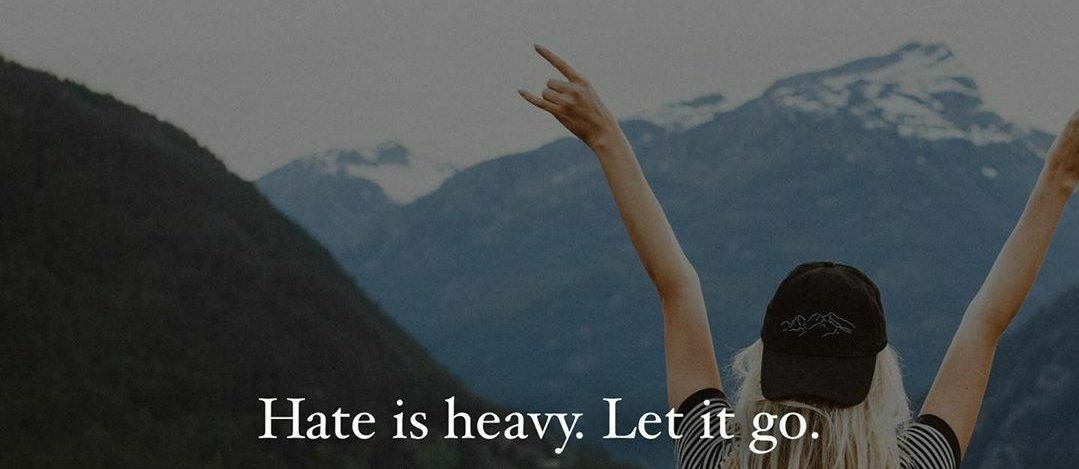 Meenusingh04_'s tweet photo. Yes, hate is heavy let it go. Stay always positive 😊 #WednesdayWisdom https://t.co/KtHTQceze4