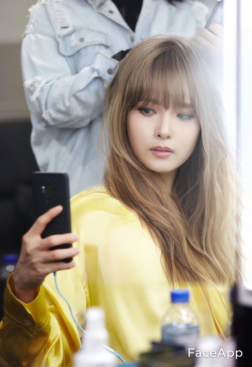 ryeo_hai's tweet photo. OMG !! Kim Ryeosunni is so pretty🤩!! I cant compare😔 https://t.co/xdKvr3naXQ