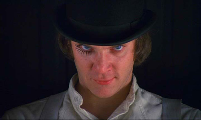 SAMOYEDCORE's tweet photo. the “Kubrick Stare” is one of Stanley Kubrick‘s most recognizable directorial techniques, a method of shot composition where a character stares at the camera with a forward tilt, to convey to the audience that the character in question is at the peak of their derangement https://t.co/iPCyraJgSI