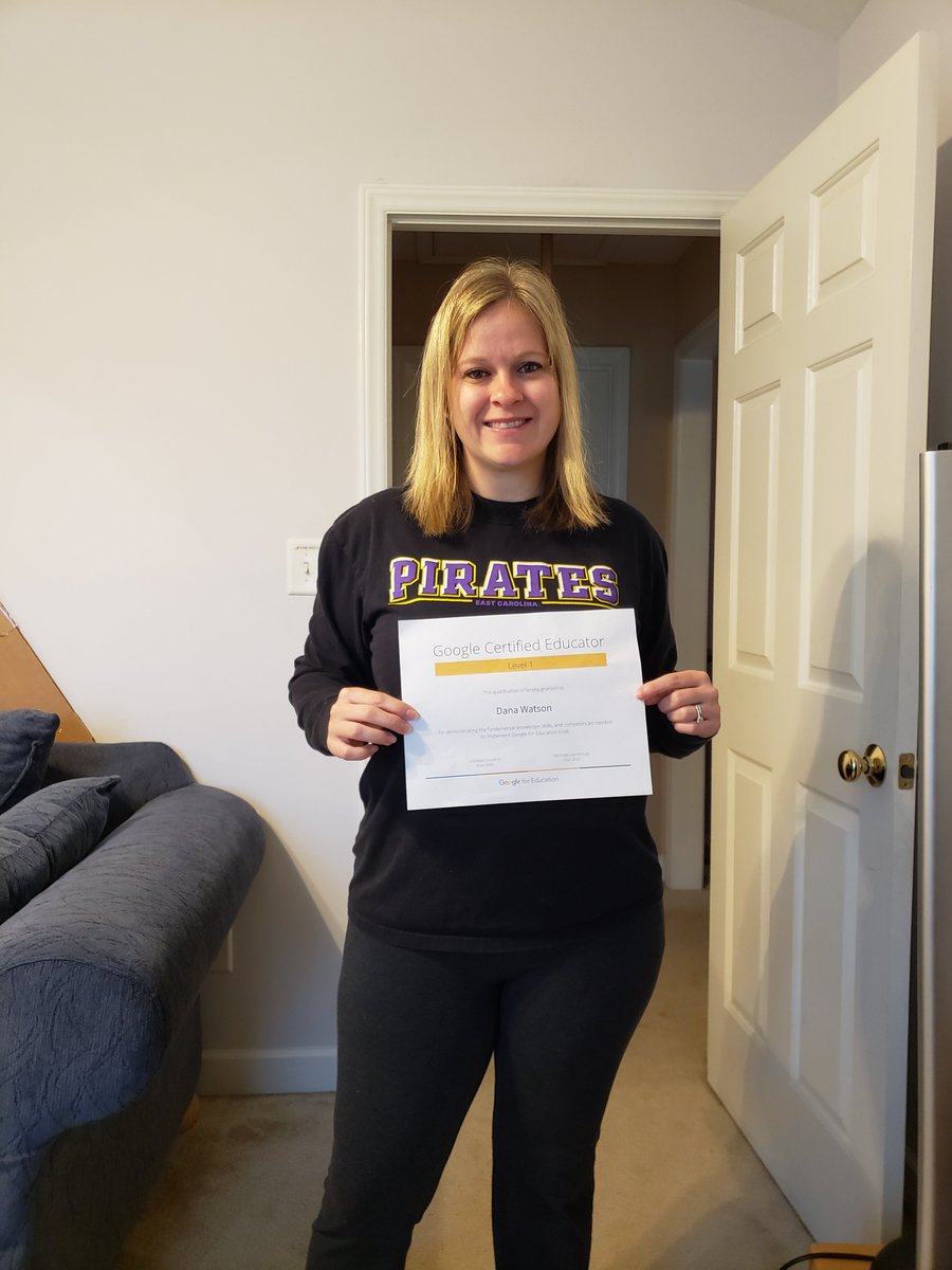 tech_edu's tweet photo. Yay! We have another Google Certified Educator in @DurhamPublicSch! Congratulations Ms. Watson @danawatson27, you are a #GoogleCE! Excellent work! #GoogleForEdu #GSuiteEdu #GAFE #EdTech #WeAreDPS @dpsdtl @GoogleForEdu @theCreekDPS #CESproudDPS https://t.co/RIF8bZrrCa