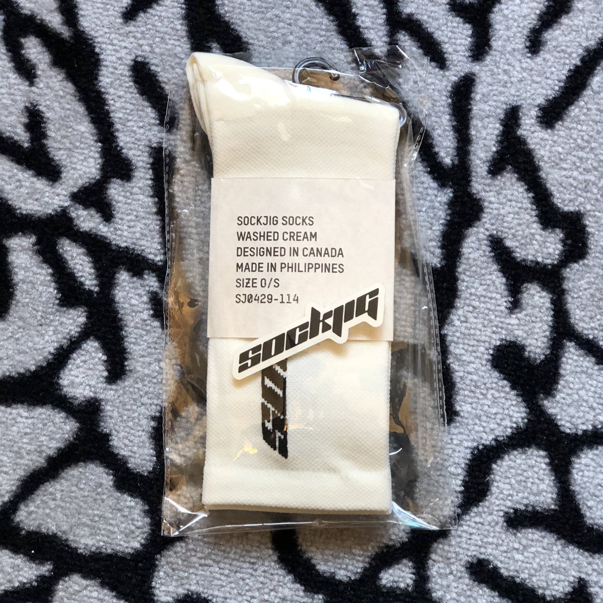 sockjig's tweet photo. All socks come with a free sticker. 

Release online next week. https://t.co/WmVC7f49aU