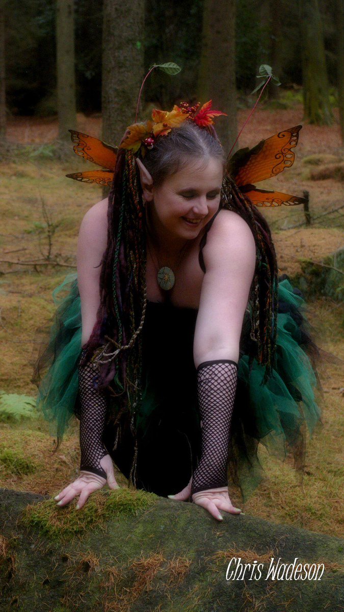 JoanneFreyja's tweet photo. Woodland Fairy #bloggers #blogging #bloggingtips #problogging #blogpromotion #bloggerlife #bloggersgetsocial #bloggerproblems #ontheblog #linkinprofile #lifestyleblog #lifestyleblogger #thegirlgang #lbloggers #theblogissue #wordpress #instablog #instablogger #blog #cosplay https://t.co/oO2Wu3fjLs