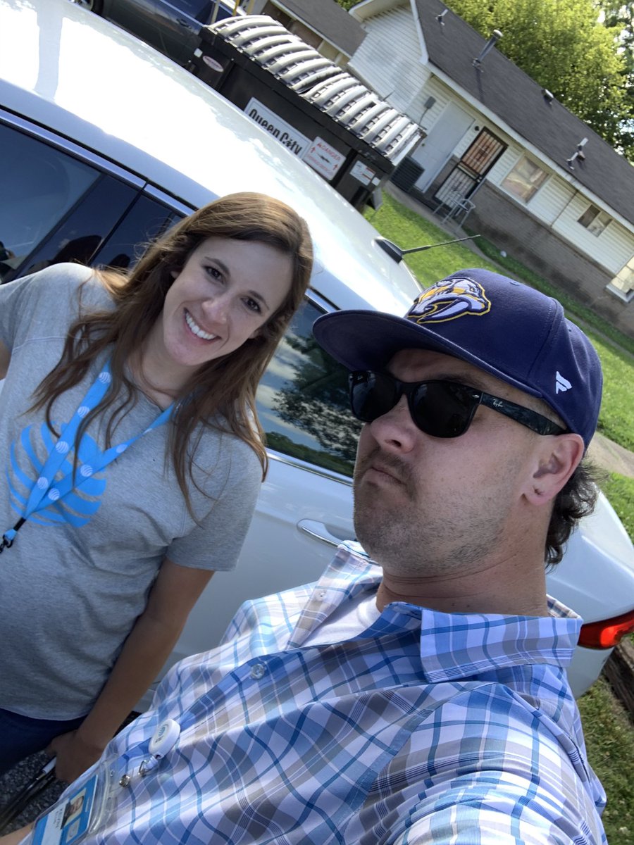 #onetenturnuptuesday with <a href="/BrittanyLanier5/">Brittany Lanier</a>. 2 1/2 beasts out in these streets looking for action!! @IHXOneTen @ihx_ryan #tacoboutittuesday #teamalpha #clarksvilletn #mulletsofatt #oneten #lifeatatt #wolfpack #TacoTuesday