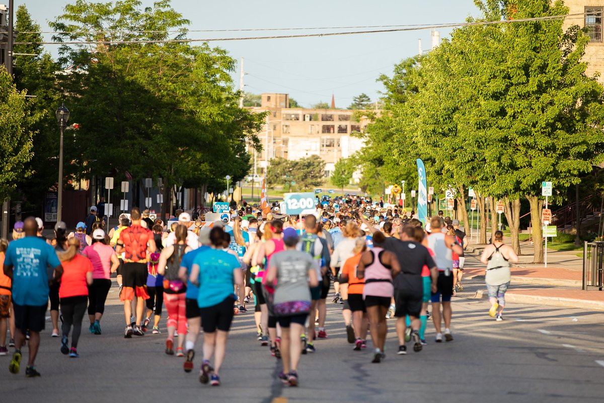 MuskegonTimes's tweet photo. The race must go on: Across the country, people will raise money for Muskegon YMCA &amp; Muskegon Rotary with week-long Seaway Run https://t.co/J2dDNFH96u https://t.co/9c0Uz2SVm6