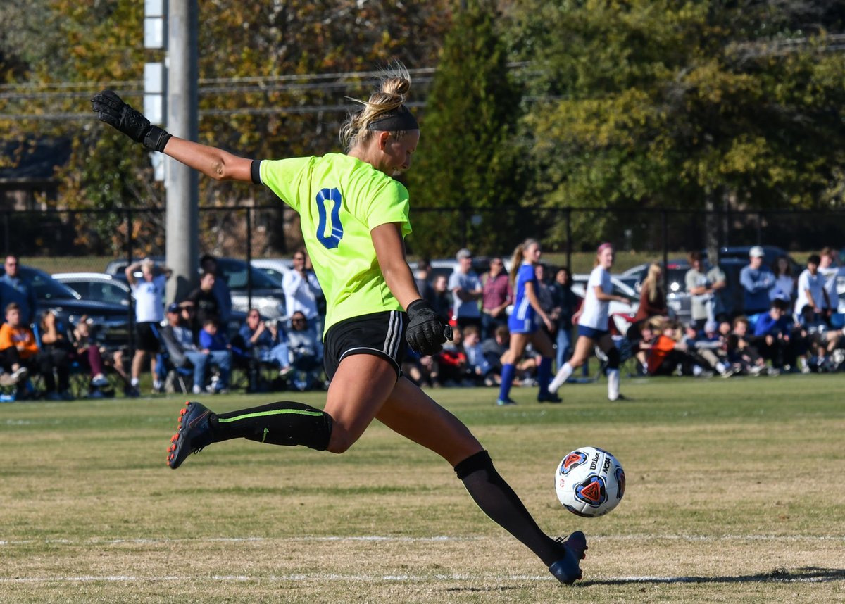 cspulliam's tweet photo. Girls Soccer 2020 WILLCO Award Winner --> Kate Devine, Brentwood https://t.co/b8gWKl4HFn